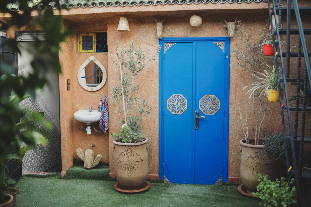 Be Nomad Hostel *